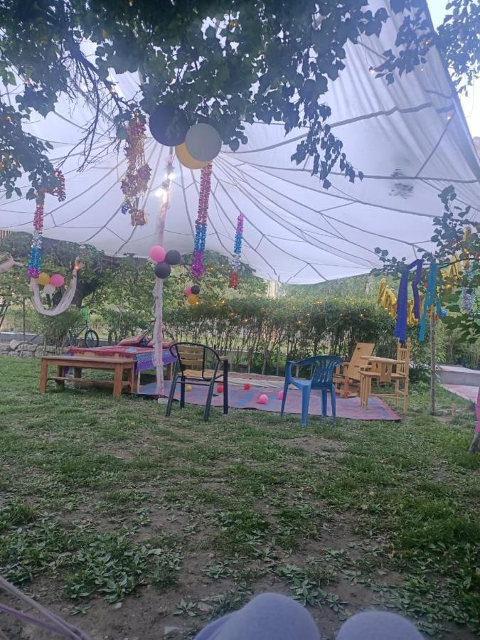 Sernang Homestay Hundar ภายนอก รูปภาพ