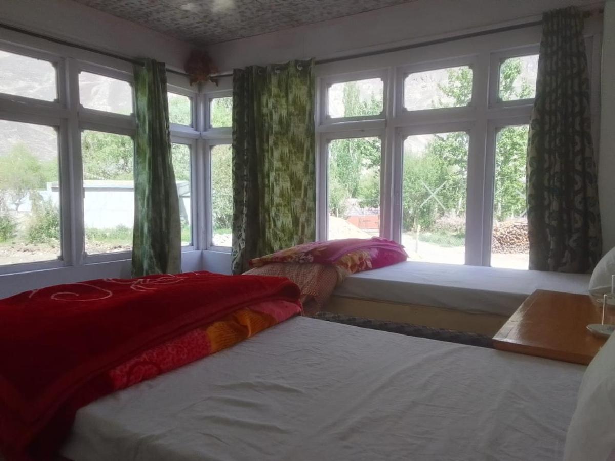 Sernang Homestay Hundar ภายนอก รูปภาพ